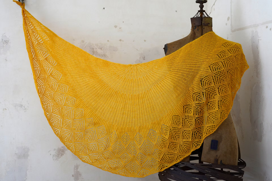 Pattern - Lumiere Shawl